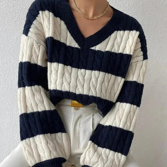 Multicolor Casual Women's Two Tone Cable Knit Drop Shoulder Sweater - Picture 2 of 6